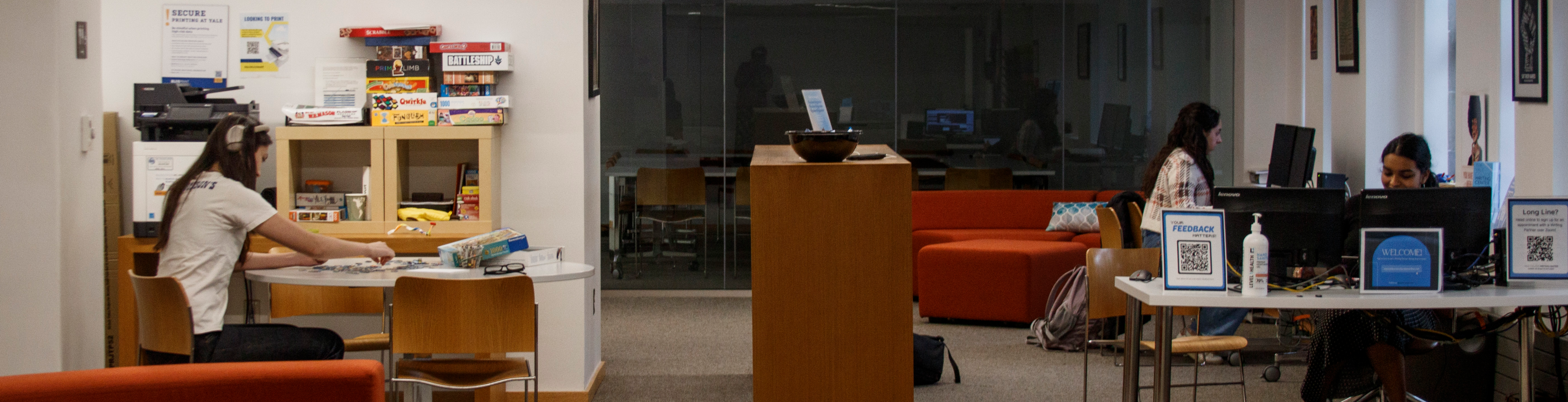 students in the writing center