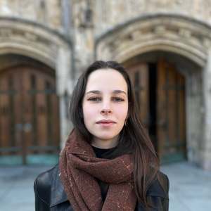 Headshot of Graduate Writing Lab Fellow Mara Kushelman.