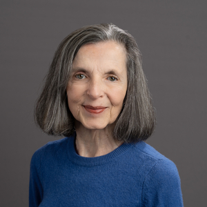 Headshot of Betsy Sledge,  senior residential college Writing Tutor
