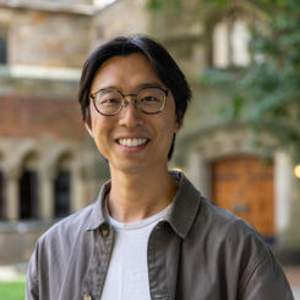 Headshot of Kevin Hong