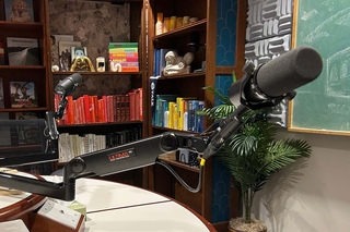 Microphone in the podcast studio